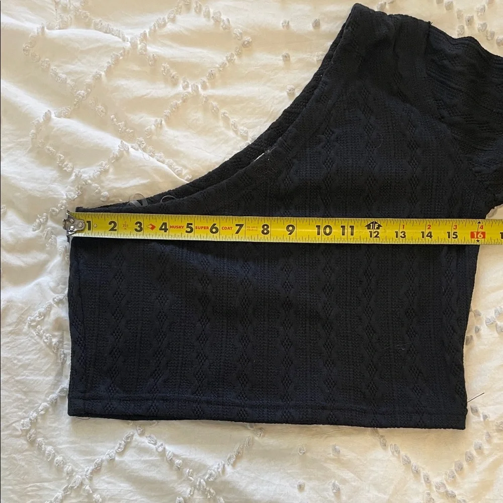 POL Off-the-Shoulder Black Sweater nwot large